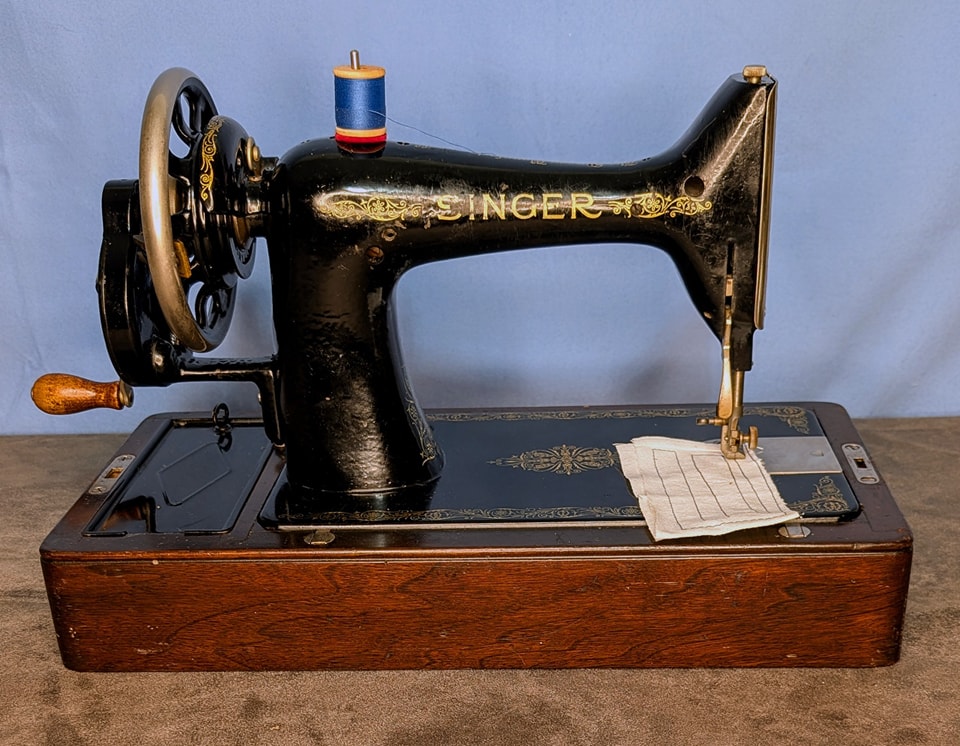 A 1950 Singer 99k Bentwood Handcrank Centennial